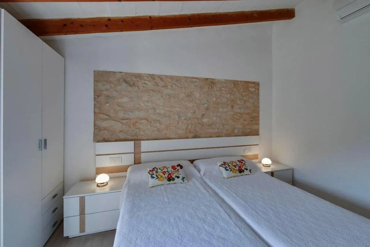 Holiday home Can Tianet